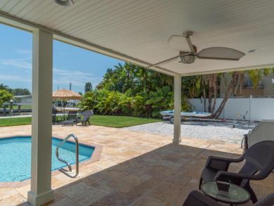 ANNA MARIA MONTHLY RENTAL ON A CANAL WITH POOL